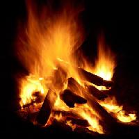 Pixwords Obraz z ogień, drewno, palić, ciemny Hong Chan - Dreamstime