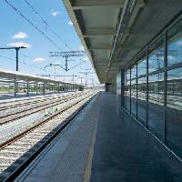 Pixwords Obraz z stacja, pociąg, tory, szkło, niebo, Kolej Quintanilla